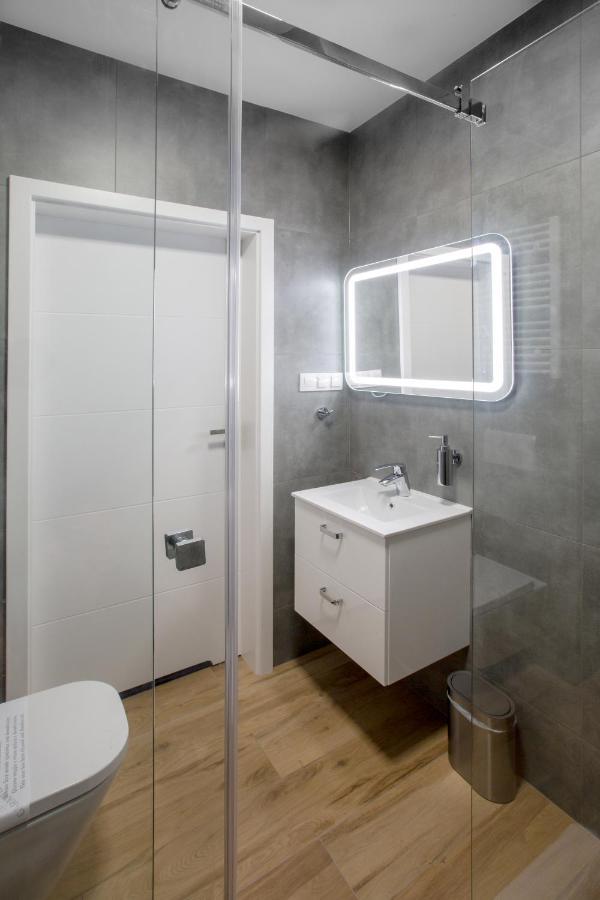 Sky Apartments Πόζναν Εξωτερικό φωτογραφία